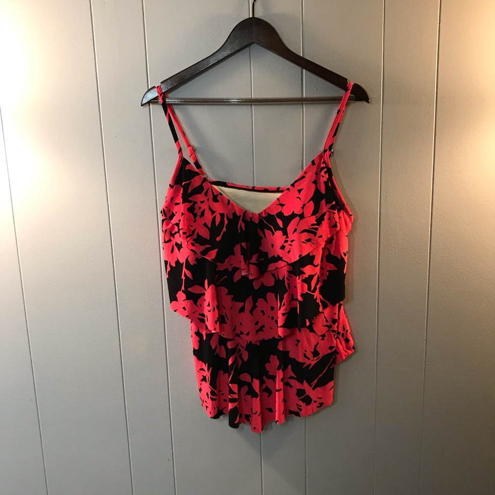 XL Target’s Aqua Green Pink and Black Flowy Floral Tankini Swim Top
